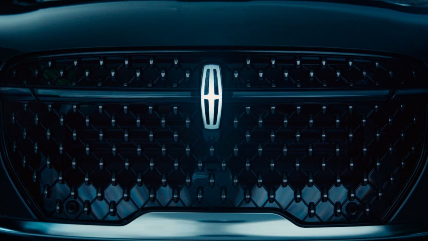 Introducing The AllNew 2024 Lincoln Nautilus® TwoRow Midsize Luxury SUV